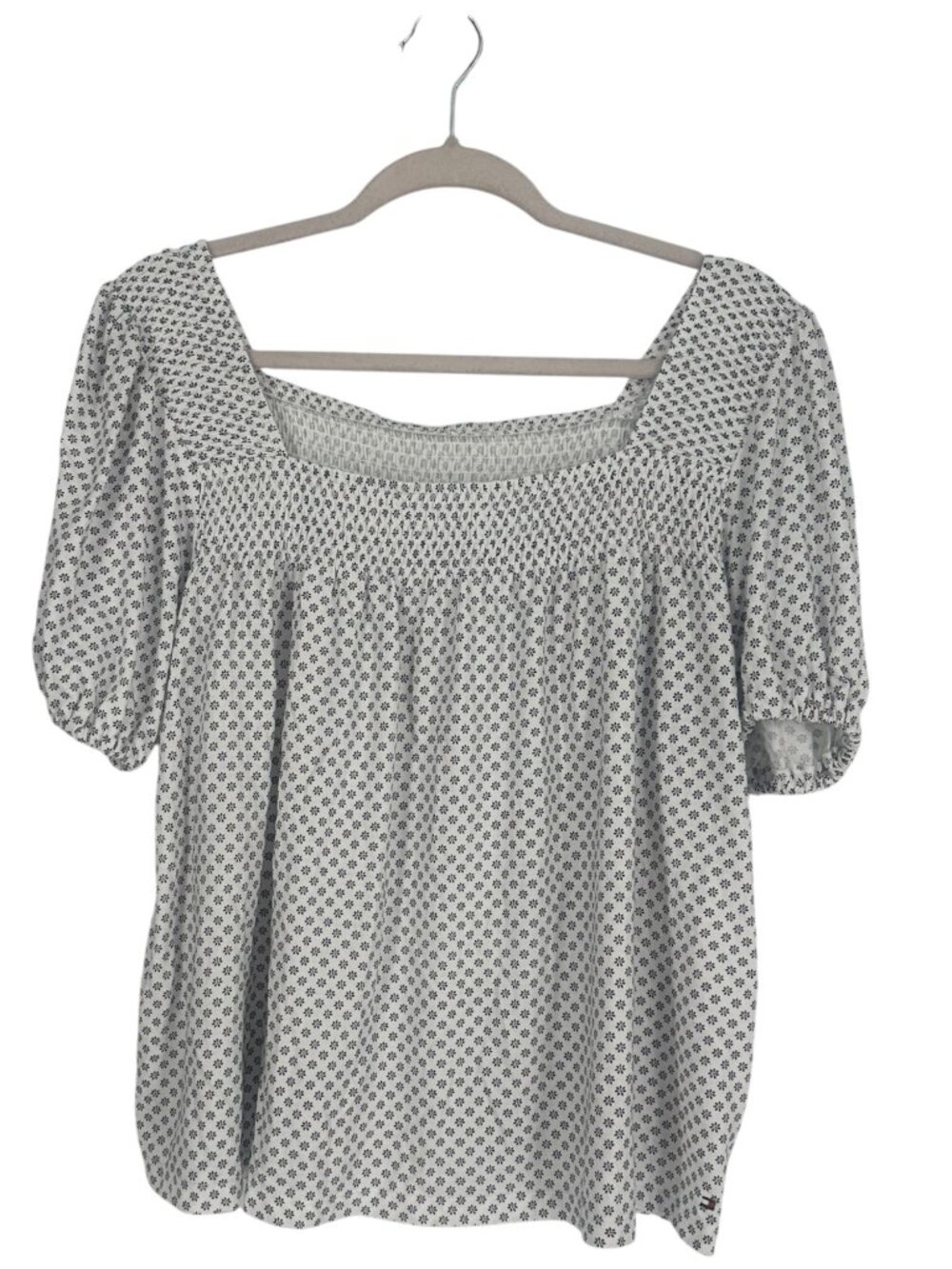 Tommy Hilfiger Peasant Blouse Large White Floral Cotton Preppy Smocked Top NWOT
